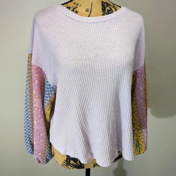 Cozy loose fit top - Picture 1 of 3